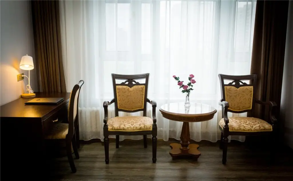 Харбин: Harbin Eaself Hotel