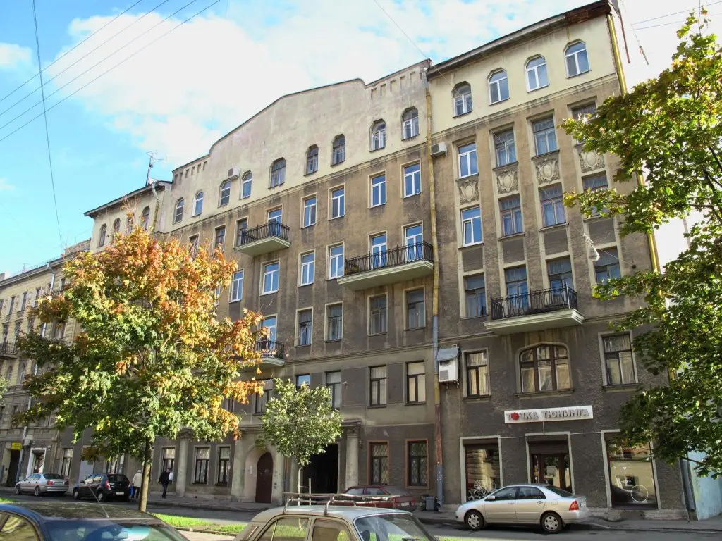 Санкт-Петербург: Лофт 365 на проспекте Малодетскосельский