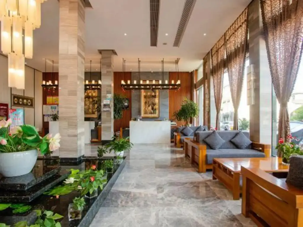 Тайчжоу: Elong R.YUN Hotel (Tiantaishan High-Speed Railway Station)