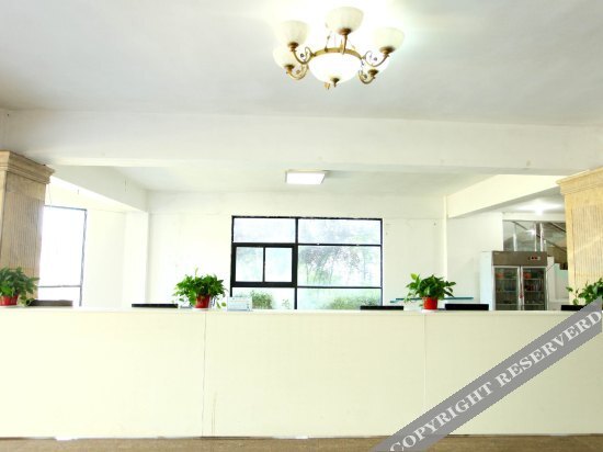 Ляньюньган: Haifeng Hotel