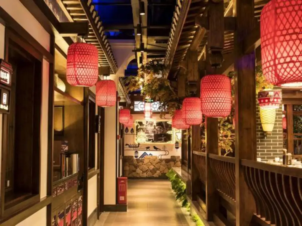 Чжанцзяцзе: METROPOLO JINJIANG HOTELS Zhangjiajie National Forest Park store