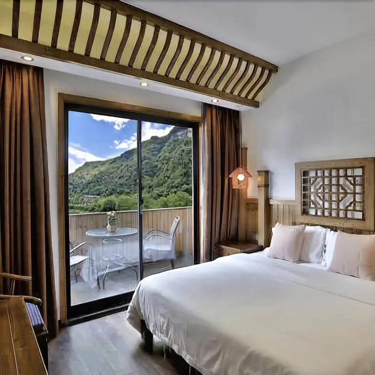 Чжанцзяцзе: Floral Hotel·Yicheng Yijia Hotel(Dongda store of Zhangjiajie National Forest Park)