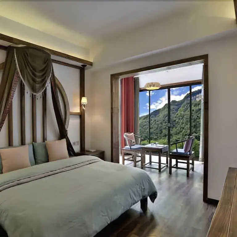 Чжанцзяцзе: Floral Hotel·Yicheng Yijia Hotel(Dongda store of Zhangjiajie National Forest Park)