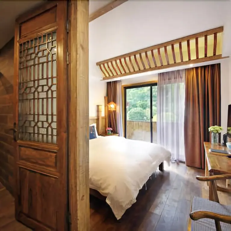 Чжанцзяцзе: Floral Hotel·Yicheng Yijia Hotel(Dongda store of Zhangjiajie National Forest Park)