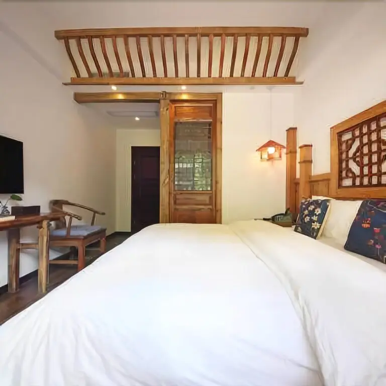 Чжанцзяцзе: Floral Hotel·Yicheng Yijia Hotel(Dongda store of Zhangjiajie National Forest Park)