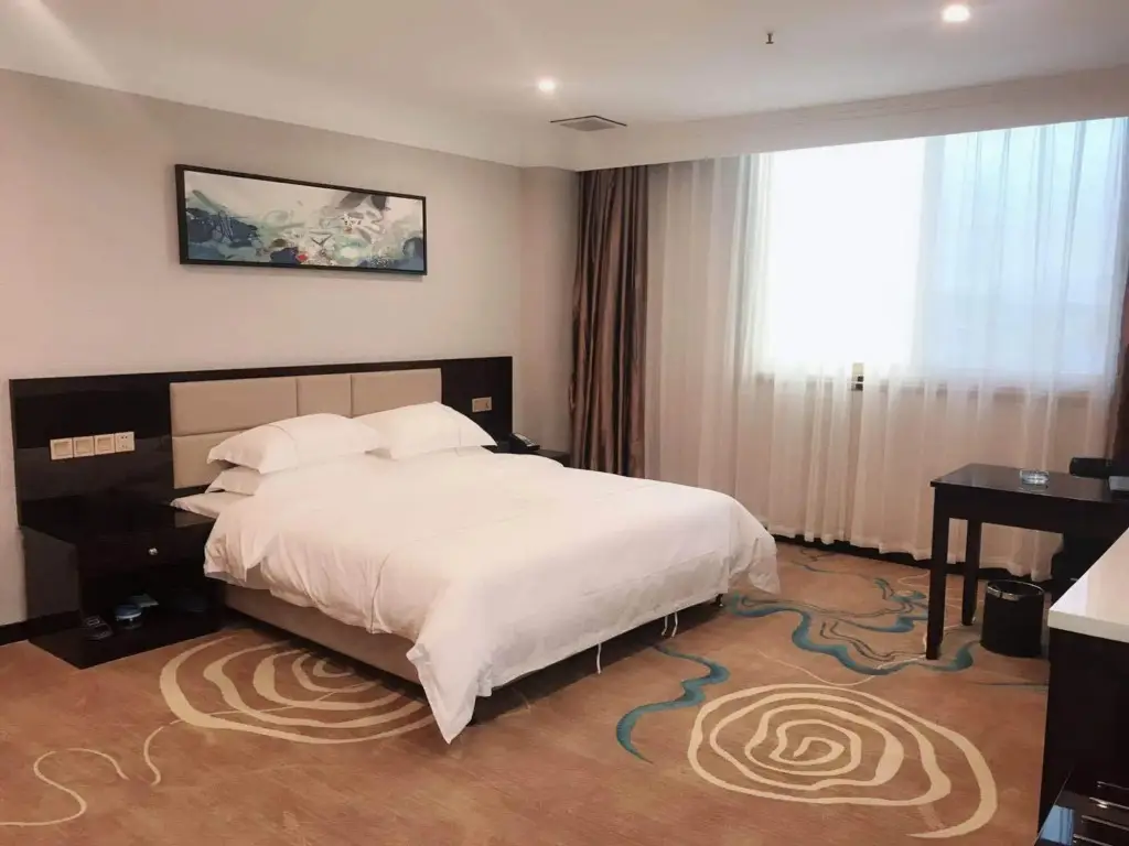 Гуанчжоу: Xinle Business Hotel (Guangzhou Xintang Plaza Cowboy City Branch)