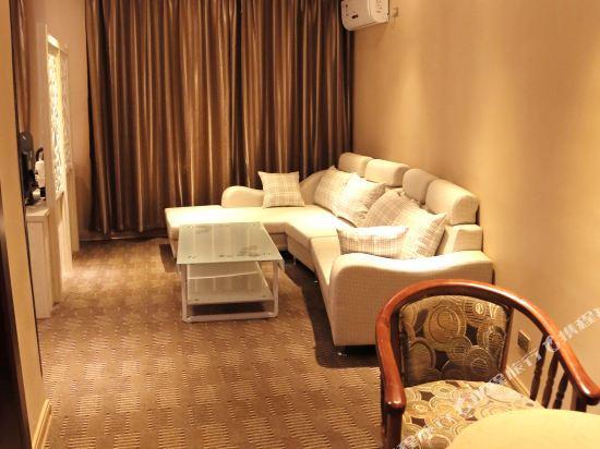 Гуйлинь: Zhixin International Hotel