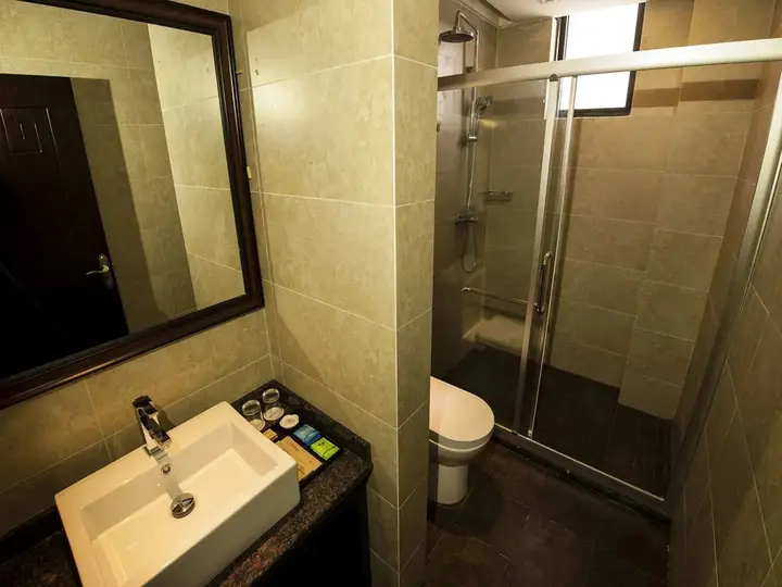 Чэнду: D6 Hotel Thai Style