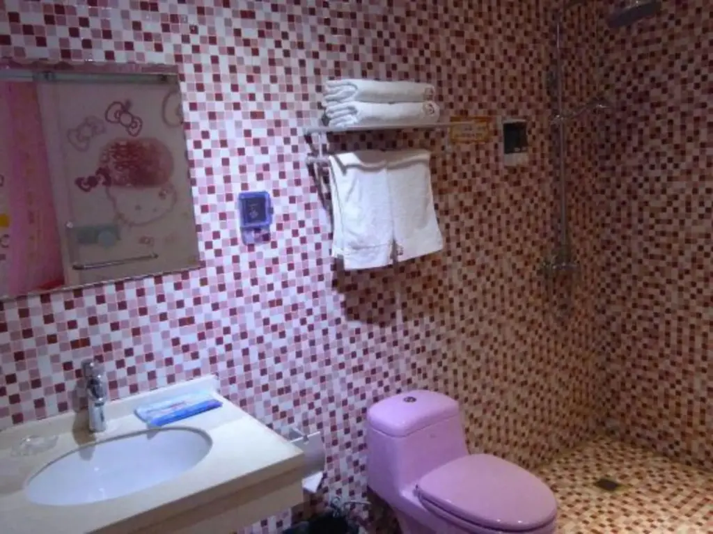 Пиндиншань: Jinghuang Fashion Hotel (Pingdingshan Trade Plaza)