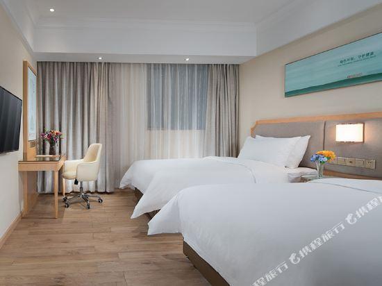 Чжуншань: Xinyue Business Hotel