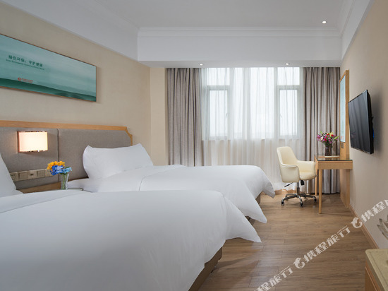 Чжуншань: Xinyue Business Hotel