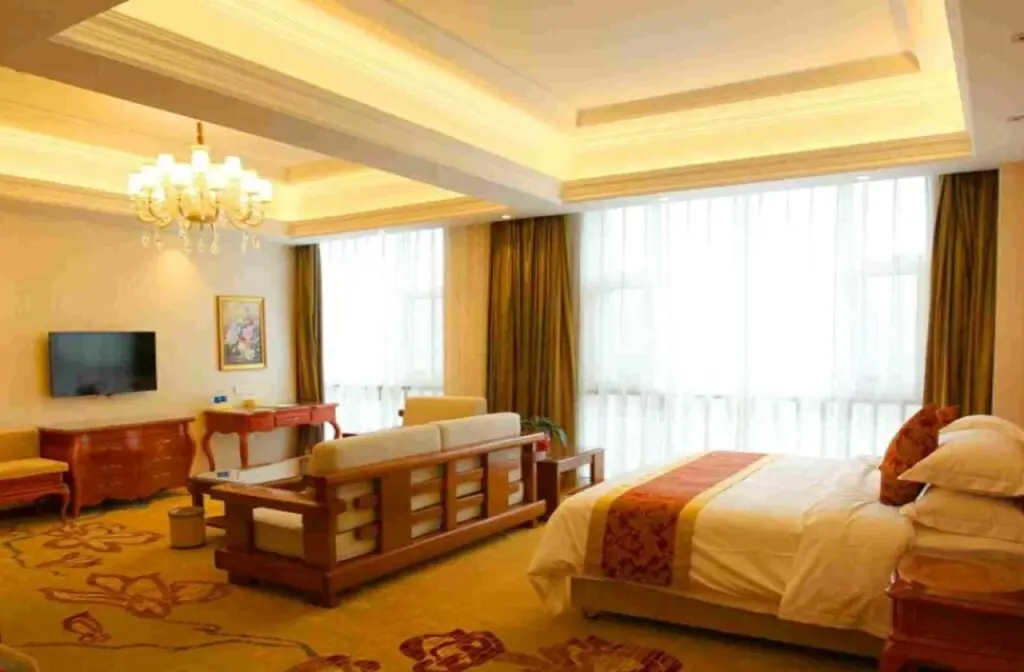 Пинлян: Vienna Classic Hotel Pingliang Kongtong Avenue Hotel Branch