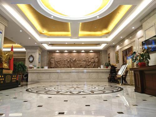 Пинлян: Vienna Classic Hotel Pingliang Kongtong Avenue Hotel Branch