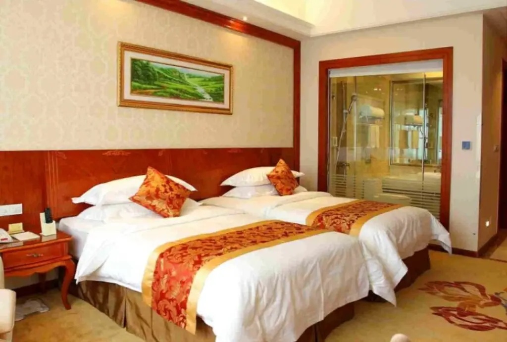 Пинлян: Vienna Classic Hotel Pingliang Kongtong Avenue Hotel Branch
