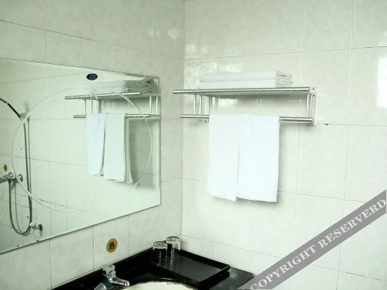 Гуйлинь: Jinghua Business Hotel
