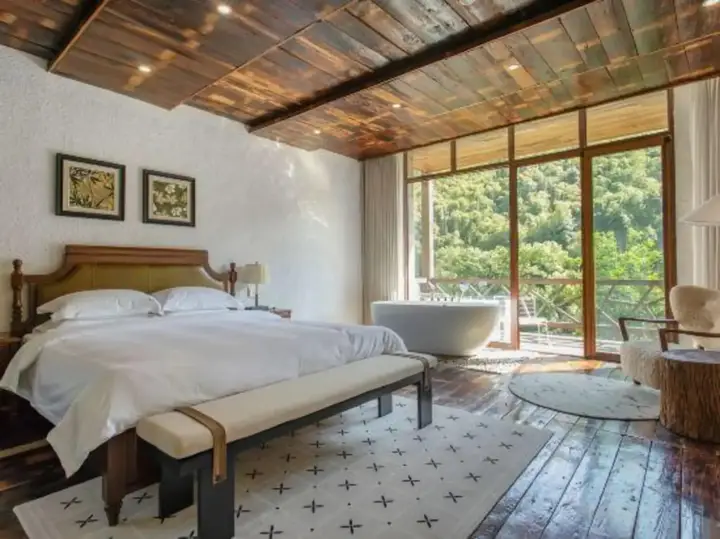 Хучжоу: MoGan Mountainside Resort