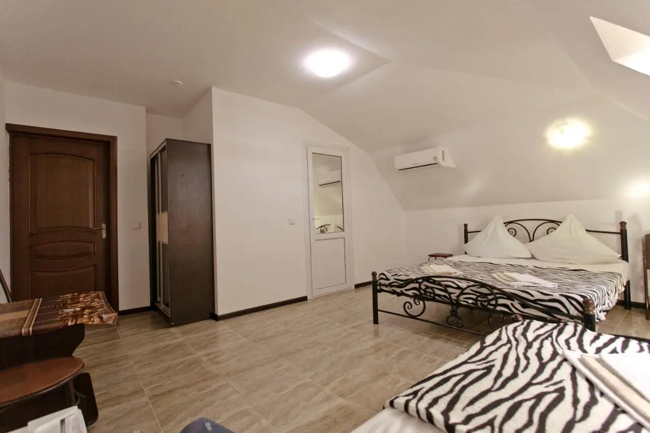Краснодар: Гостевой Дом Villa Harmonia