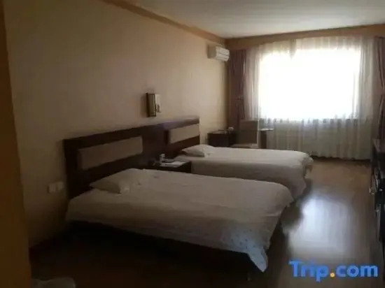 Шихези: Dongxin Hotel (Shihezi No.12 Residential Area)