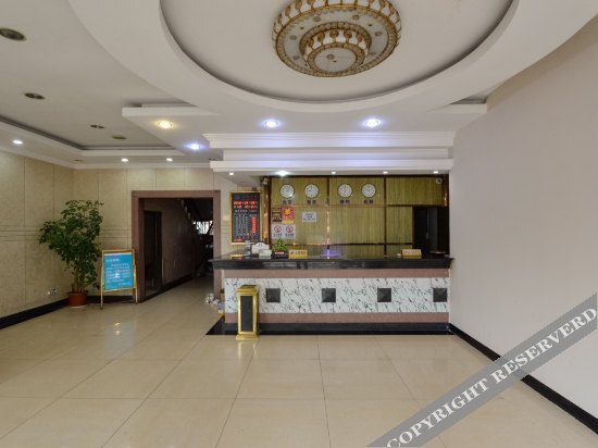 Хучжоу: OYO Deqing Wuzhou Hotel