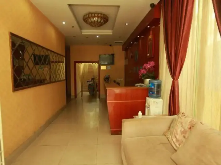Чэнду: 99 Inn (Chengdu Happy Valley)
