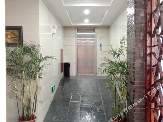 Уси: Fuyang Nanshan Bamboo Sea Xiangyue Bamboo Sea Homestay
