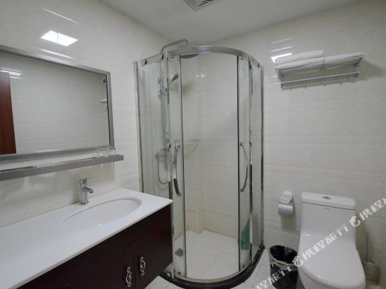 Уси: Fuyang Nanshan Bamboo Sea Xiangyue Bamboo Sea Homestay