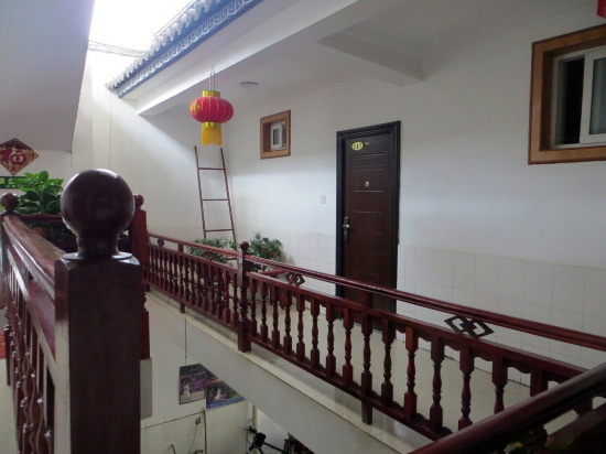 Дали: Yijiangqiu Inn