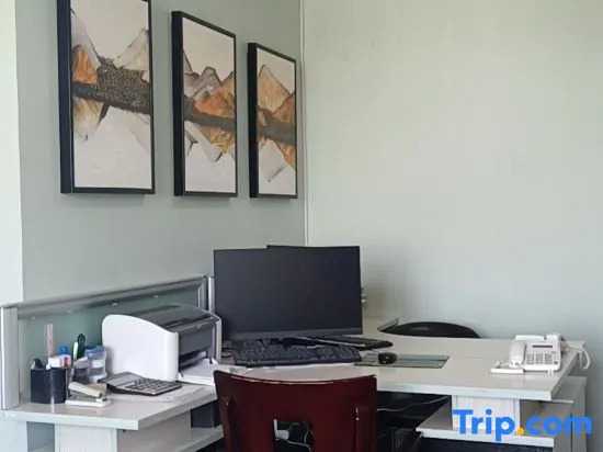 Урумчи: Sightseeing Hotel (Urumqi Altay Road Airport Branch)