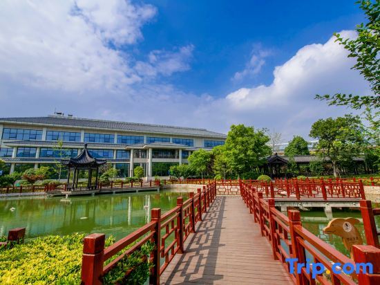 Сюйчжоу: Longshan Hotel
