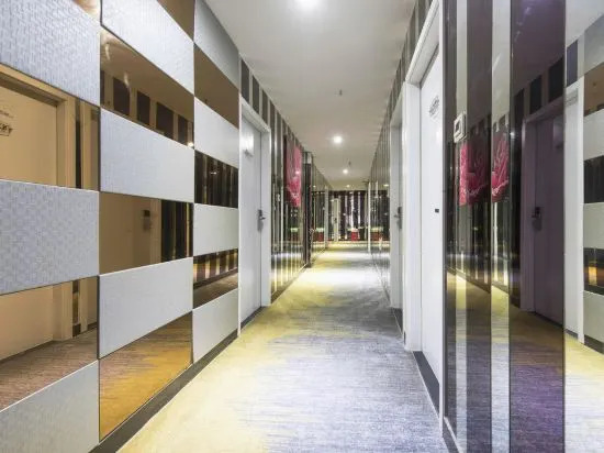 Шанхай: Haomeng Hotel (Shanghai Pengpu New Village Subway Station Branch)