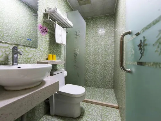 Шанхай: Haomeng Hotel (Shanghai Pengpu New Village Subway Station Branch)
