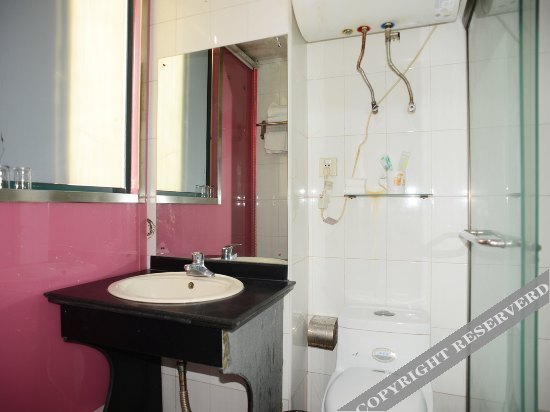 Шанхай: Linfeng Hostel