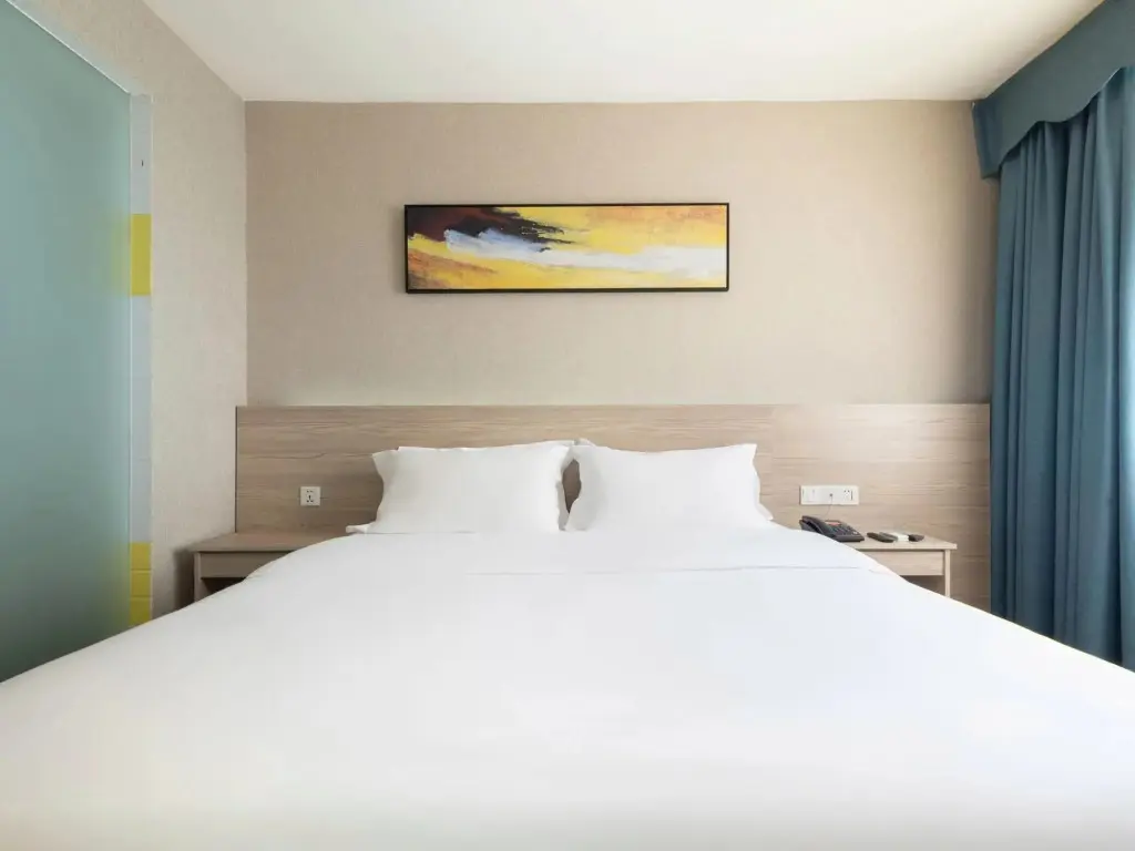Чжаньцзян: 7Days Inn Zhanjiang Xiashan Pedestrian Street Dingsheng Square