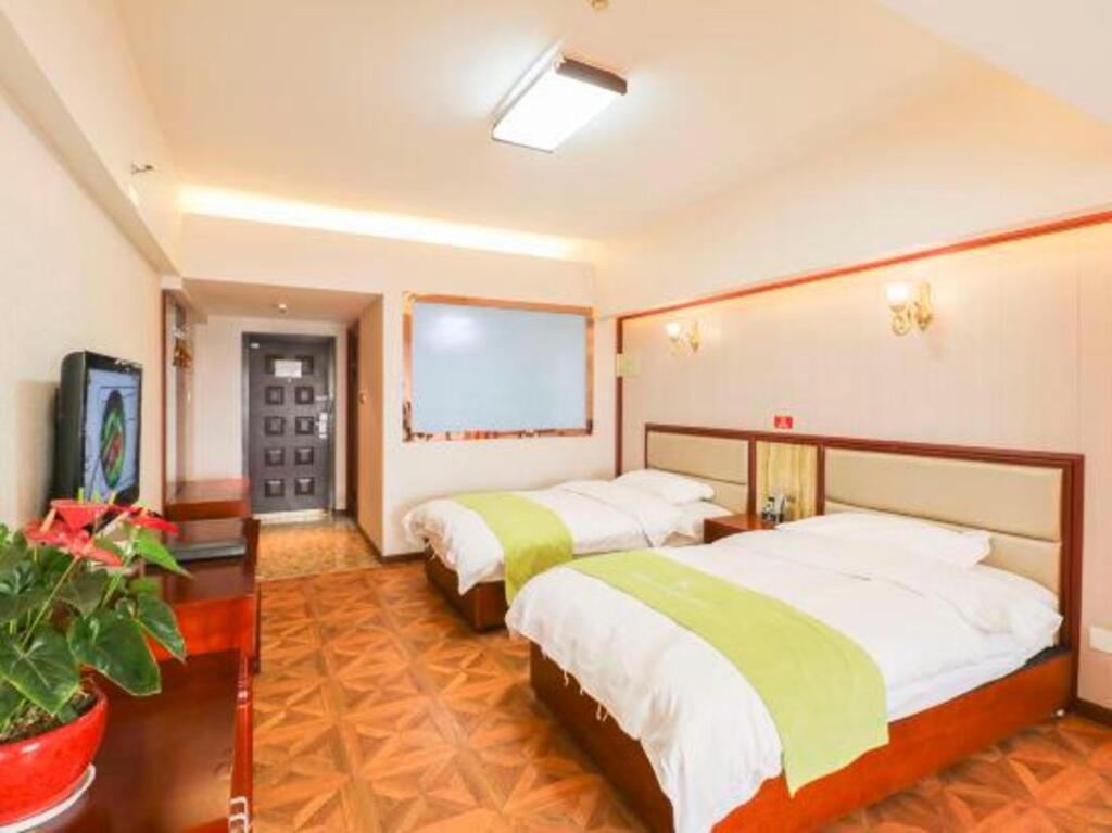 Cayman Hotel Xi'an — фото 1