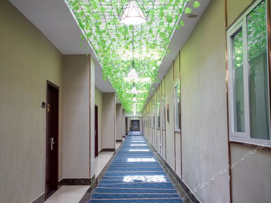 Уси: Starway Hotel (Wuxi Huishan District Tianyi Square