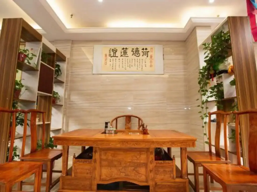 Чжэнчжоу: Xinyue Lishui Holiday Hotel