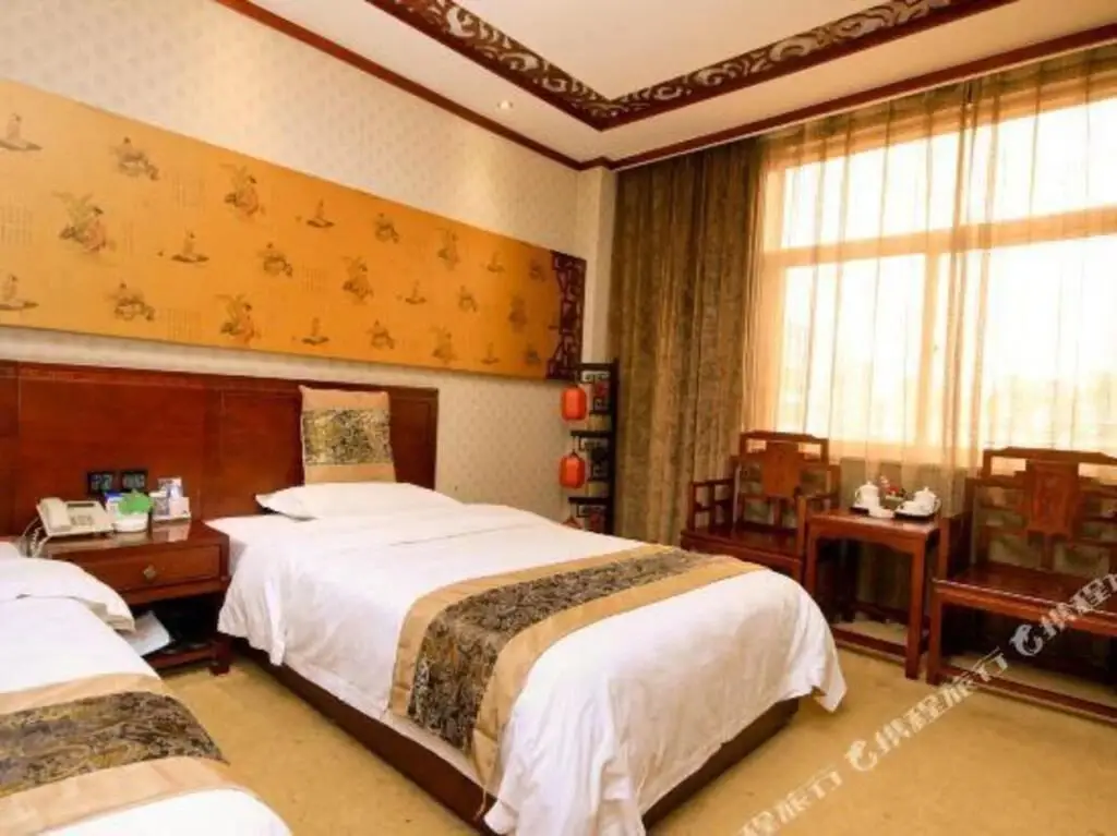 Сиань: Qinfeng Tangyun Hotel (Xi'an Lintong Huaqingchi Terracotta Warriors Store)