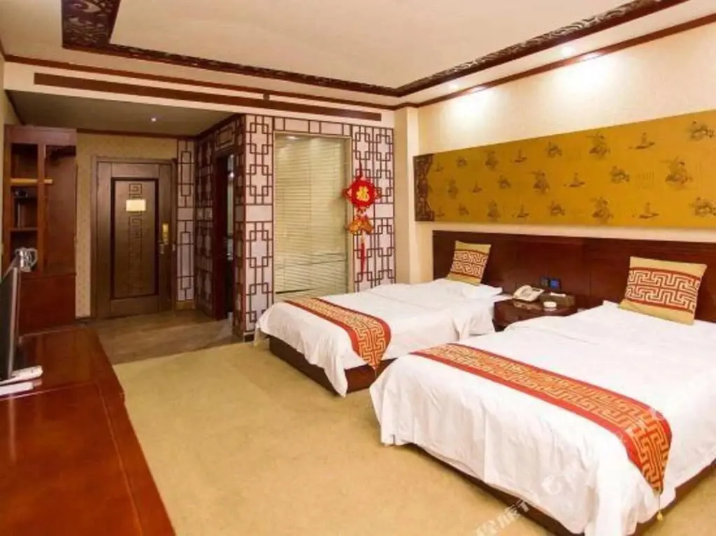 Сиань: Qinfeng Tangyun Hotel (Xi'an Lintong Huaqingchi Terracotta Warriors Store)