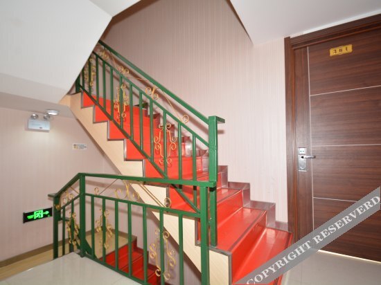 Харбин: Runda Express Hotel (Harbin West Railway Station)