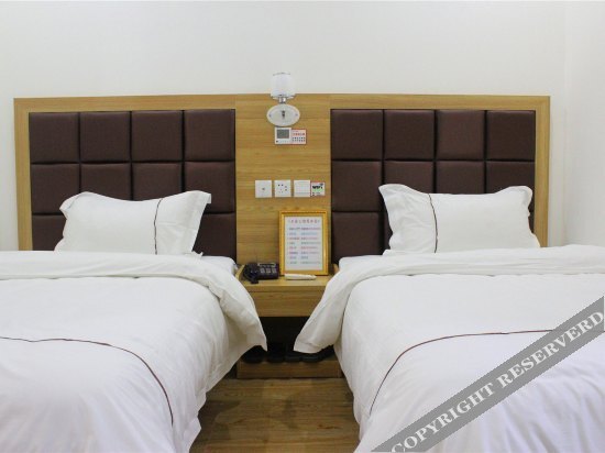 Шанхай: Homeinn Ripple Hotel (Shanghai Jiuting Laifang Road)