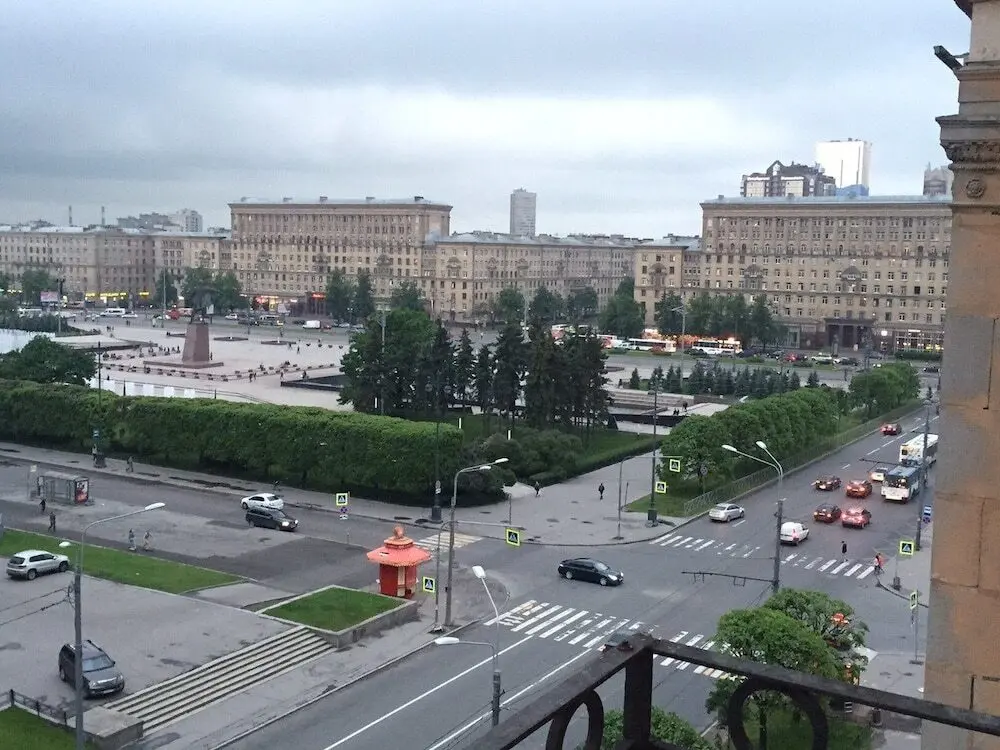 Санкт-Петербург: Апартаменты с видом на Московский проспект