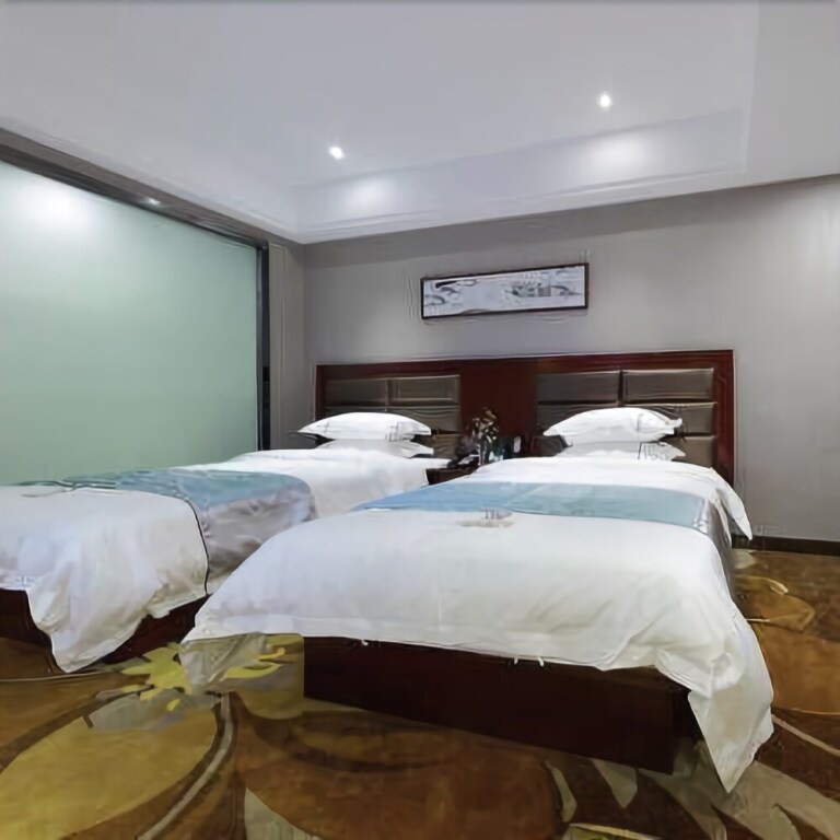 Лючжоу: Kaiweisi Hotel