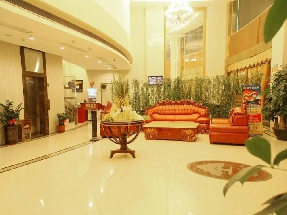 GreenTree Inn Guangdong Guangzhou Baiyun Avenue Yongping Business Hotel — фото 1