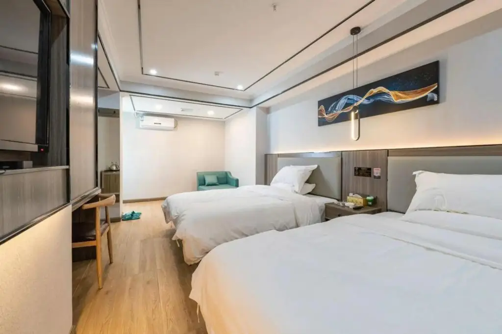 Дунгуань: Baolong Hotel Dongguan (Houjie Shanmei Subway Station Branch)