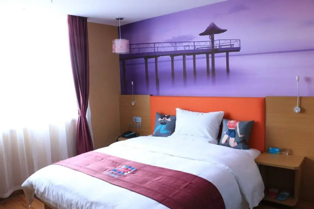 Инин: Pai Hotel Yining Huarui Hanren Street Dabazha