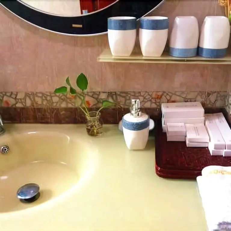 Шанхай: Haizhijia International Youth Hostel (Shanghai Hongqiao Railway Station)