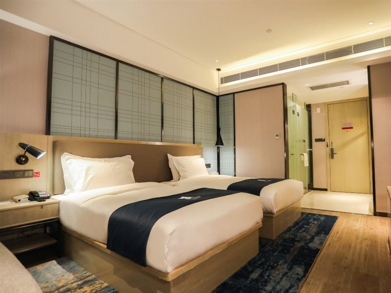 Цзинцзян: Echarm Hotel Jingjiang Zhongzhou Road
