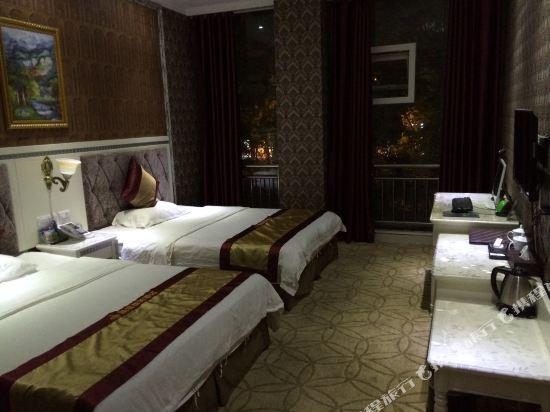 Чунцин: Yueting Business Hotel