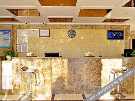 Инин: Pebble Motel（Yining Jiefang Road Stalin Street store)