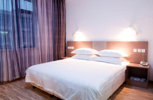 Ханчжоу: Xinyu Hotel (Hangzhou Zhejiang University Huajiachi Campus)
